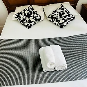 https://apartamento-conde-do-redondo.hotels-lisbon-portugal.com
